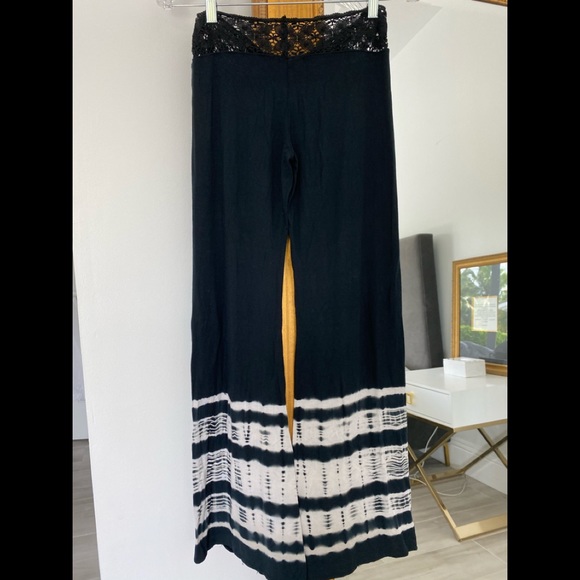 BELL BOTTOM LEGGINGS-S - Picture 1 of 7